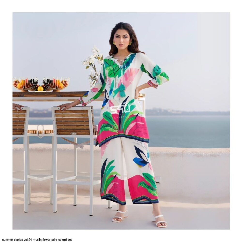 Enjoy New co-ord set Flower Maslin print  Kurta Pant set with amazing  Hand work Work - Image 4