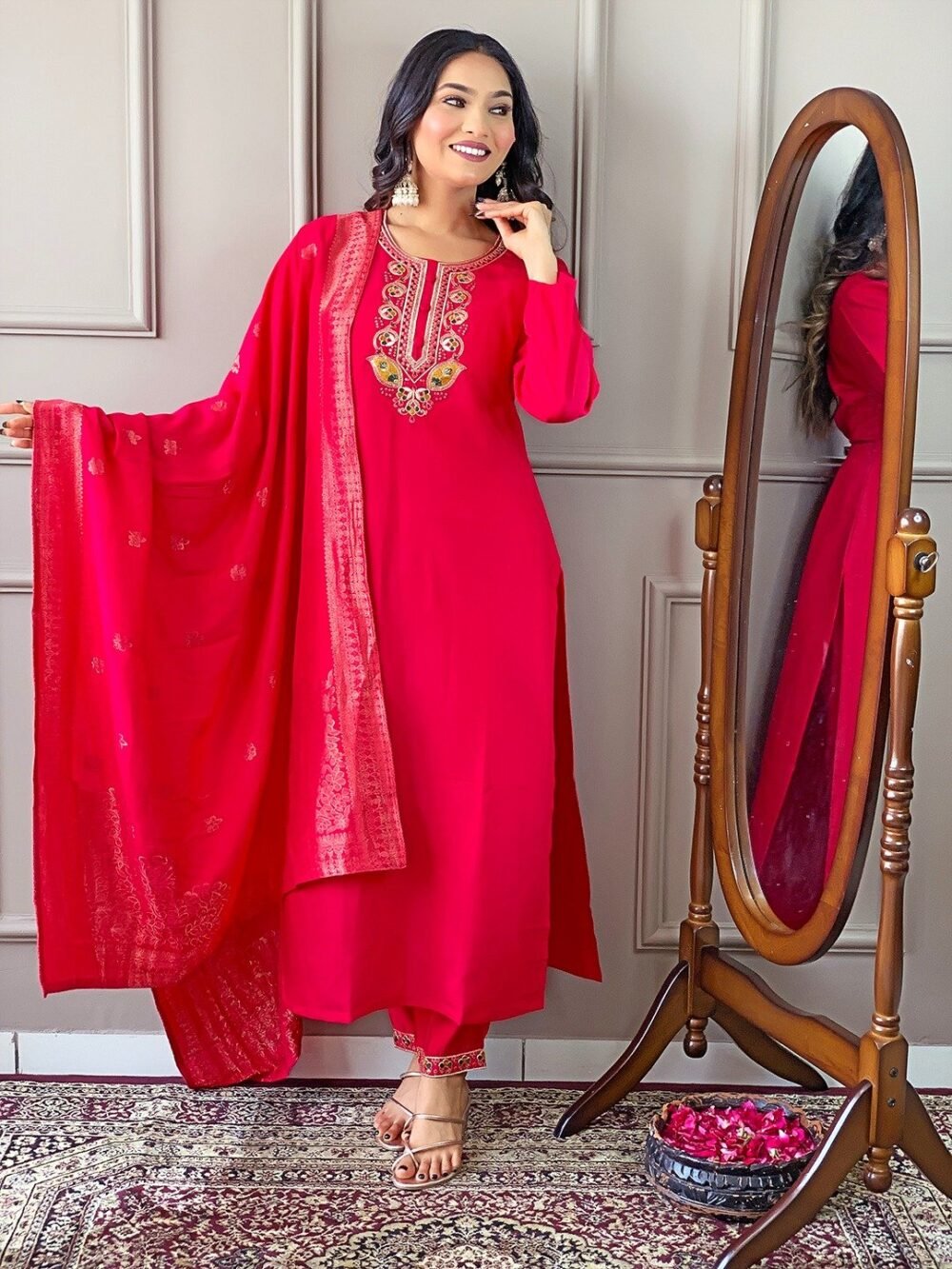 🔥New Catalog Launched🔥

Women's Viscose Chanderi Embroidered Straight Kurta with Pant And Dupatta Sets - Image 3