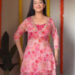 *LUNCHING NEW PARTY WEAR BLOUSE SUIT SET*