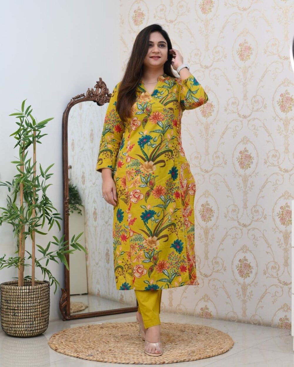 Look stylish in our new Hand Block print Long slit Cotton 60'60 kurta pant set for all day comfort - Image 5