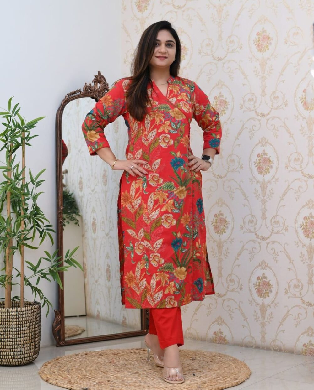 Look stylish in our new Hand Block print Long slit Cotton 60'60 kurta pant set for all day comfort - Image 2