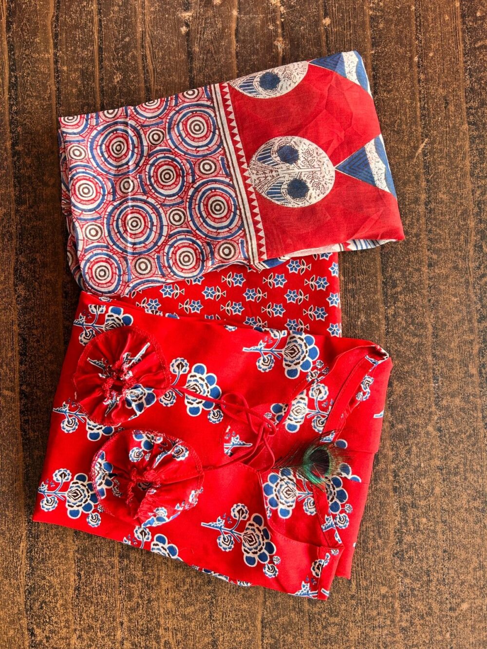 *New launch*🥰

Beautiful design flower print with neck tussle and dori work - Image 8