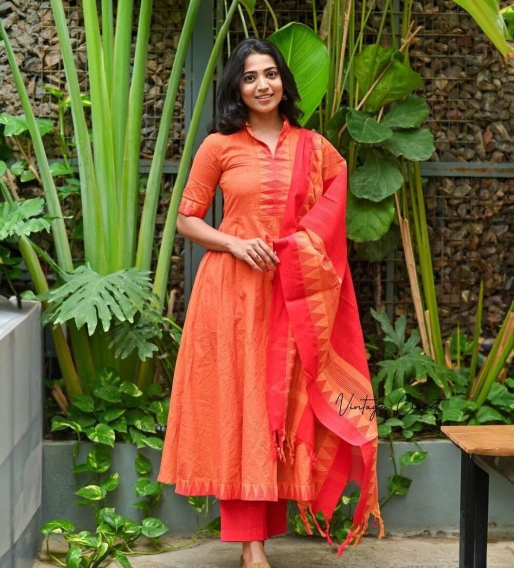 *New launch😍😍*
South Cotton Mangalgiri Anarkali Set - Image 11