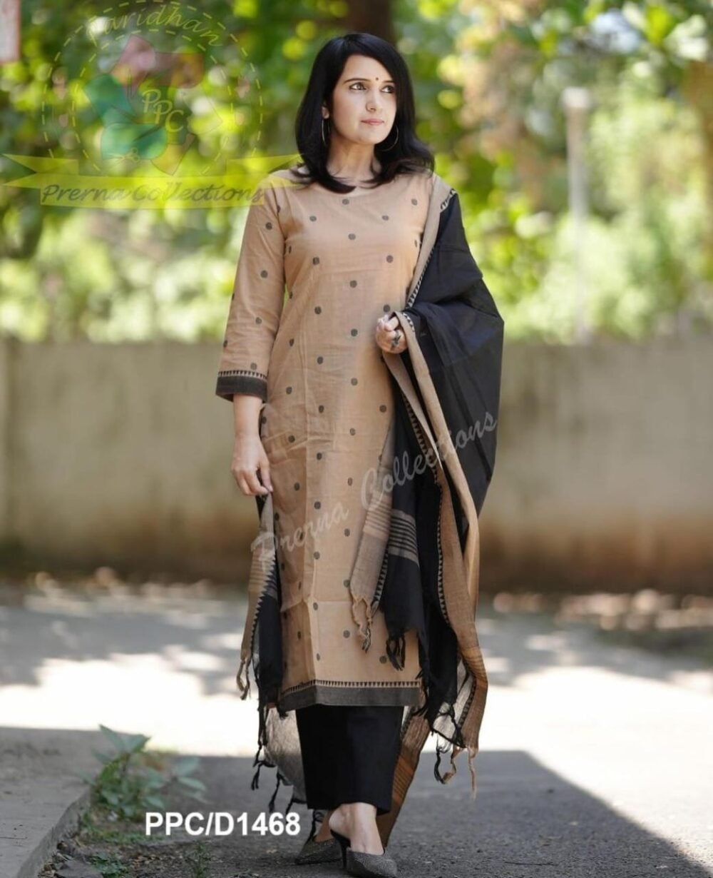 *New launch🥰🥰*

*Every thread tells a story of craftsmanship. Own a piece of traditional with owr South cotton handloom suit set✨🖤✨* - Image 4