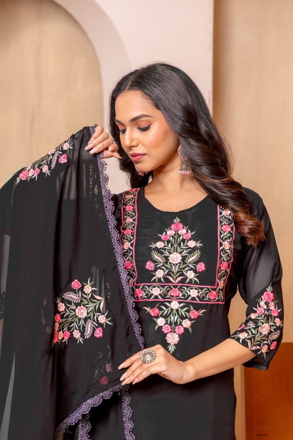 👗 One More Most Beautiful and Attractive Catalog Add 📈
💞 KURTI WITH PANT & DUPATTA💞 - Image 8