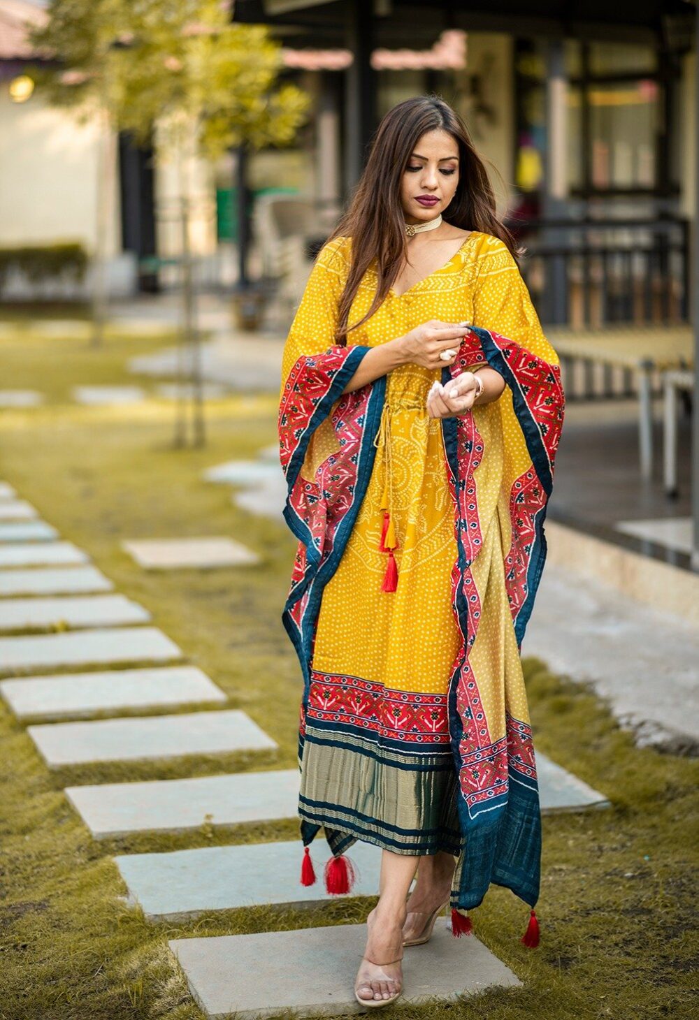 This Oversize Kaftan dress is the best choice for the summer, can be transformed for any occasion from casual to Special Occasion. - Image 6