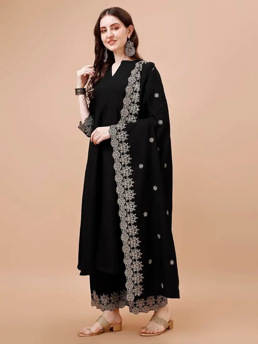 This women's Chanderi silk embroidered Anarkali kurta set seems like a great option for traditional and party wear. - Image 2