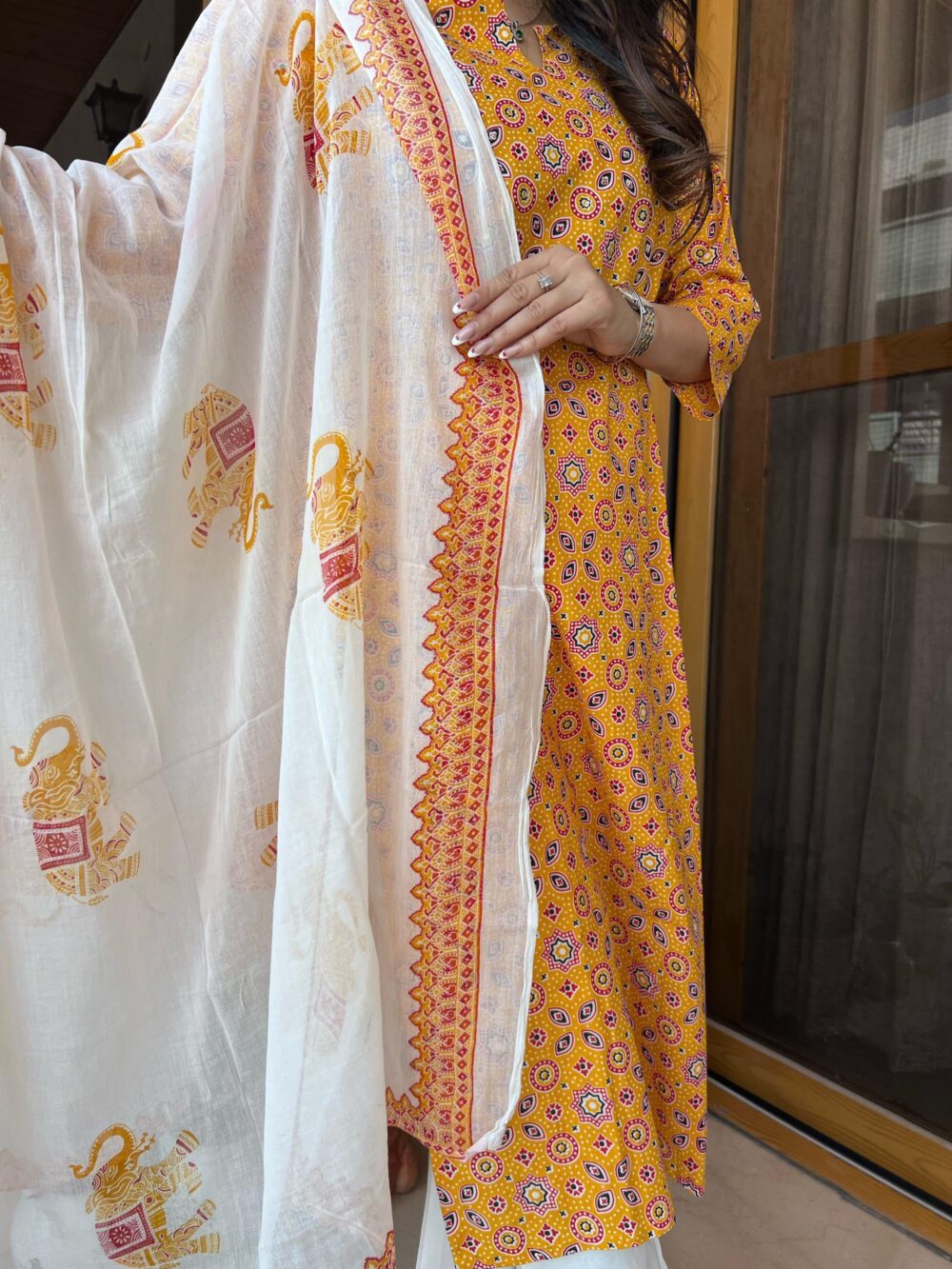 This appears to be a promotional message for a new festive wear kurti set. - Image 4