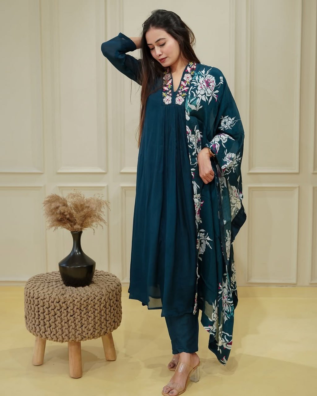 This seems to be a catalog entry for a beautiful kurti with pant and dupatta set. - Image 3