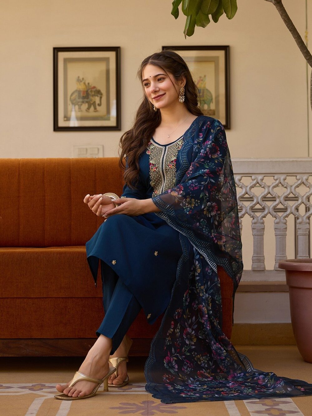 This kurti with pant and dupatta set seems like a stunning and elegant outfit. - Image 4