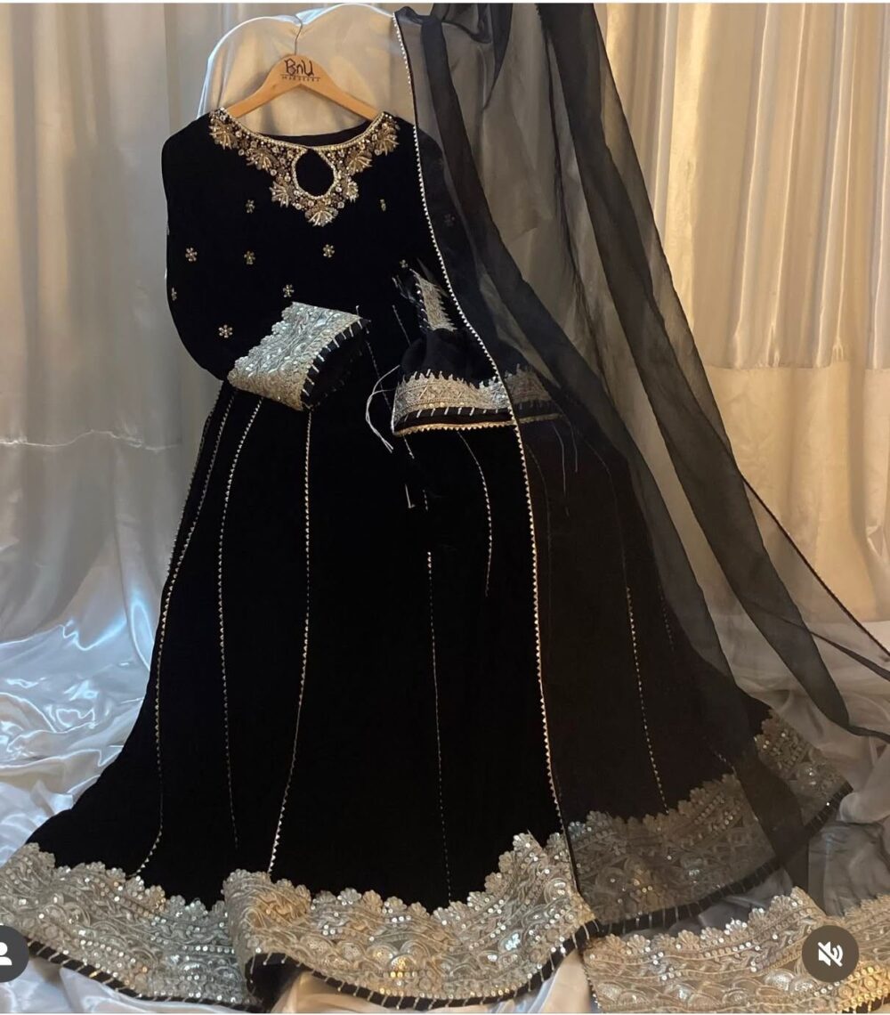 This Pure Fox Georgette Gwon Pent and Dupatta Set seems like a stunning and elegant outfit.