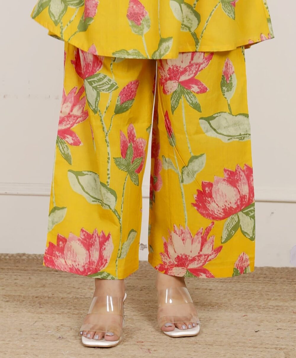 This cotton printed co-ord set seems like a great option for casual wear. - Image 6