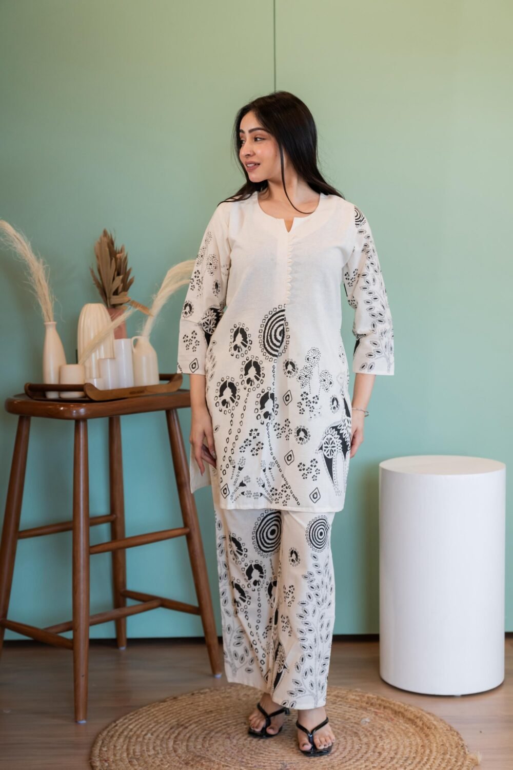 This Coord Set set seems like a great option for everyday wear. - Image 18