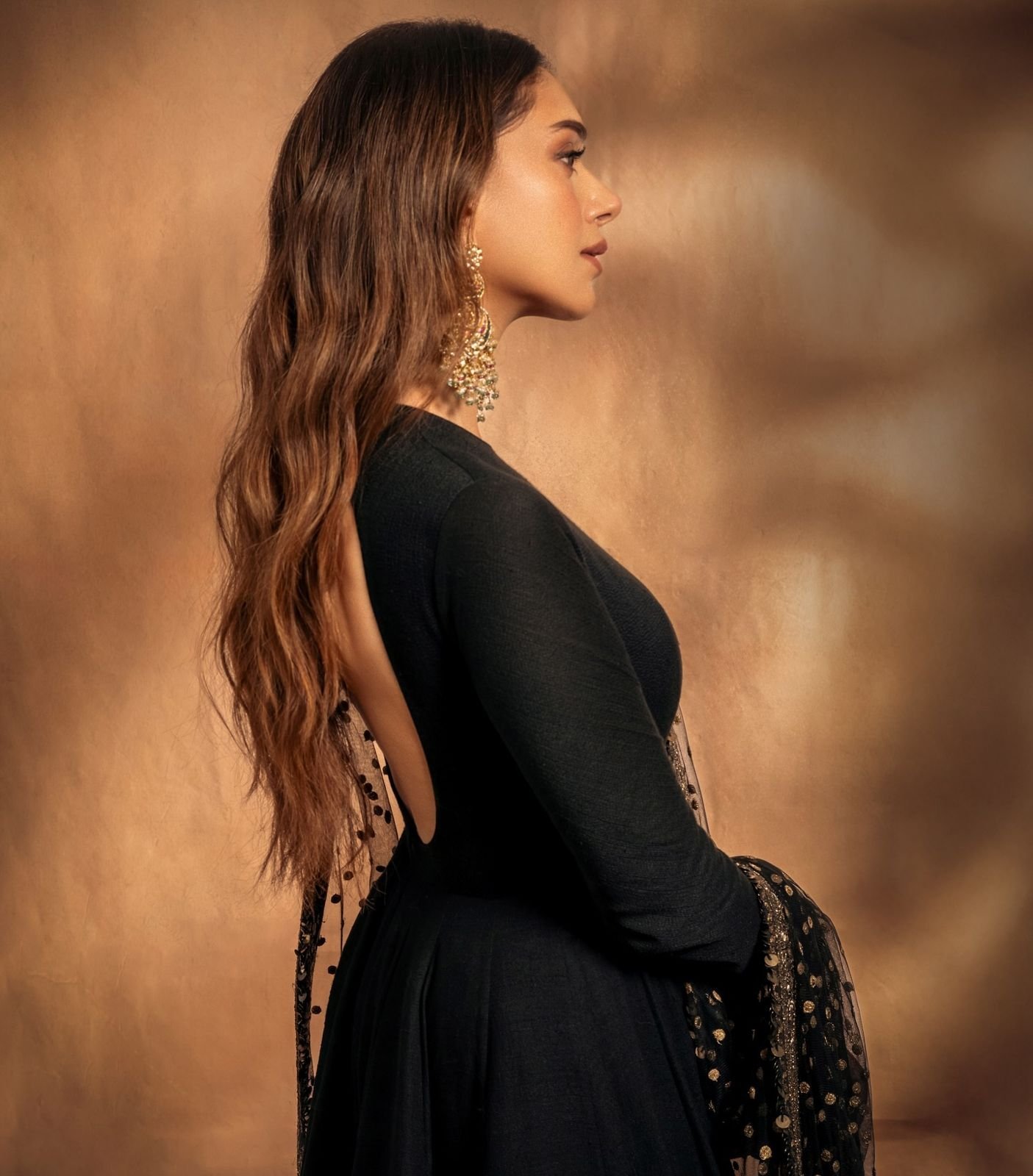 🌟 New Arrivals Alert! 🌟
💐 Introducing Our Sabyasachi-Inspired Designer Ensemble 💐 - Image 8