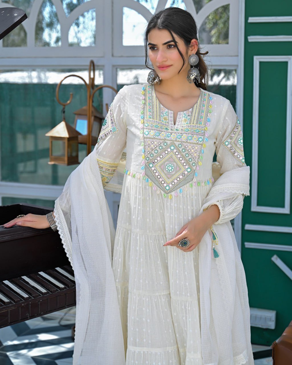 โจ NEW ARRIVAL โ ELEGANT KURTI SET โจ๐
๐ KURTI WITH PANT & DUPATTA ๐ - Image 4